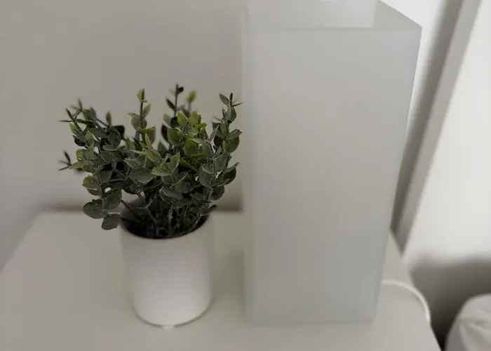 Geraeumige - Ideal Fuer Monteure In Foerderstedt, *