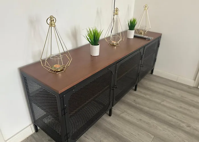 Geraeumige - Ideal Fuer Monteure In Foerderstedt, Lägenhet